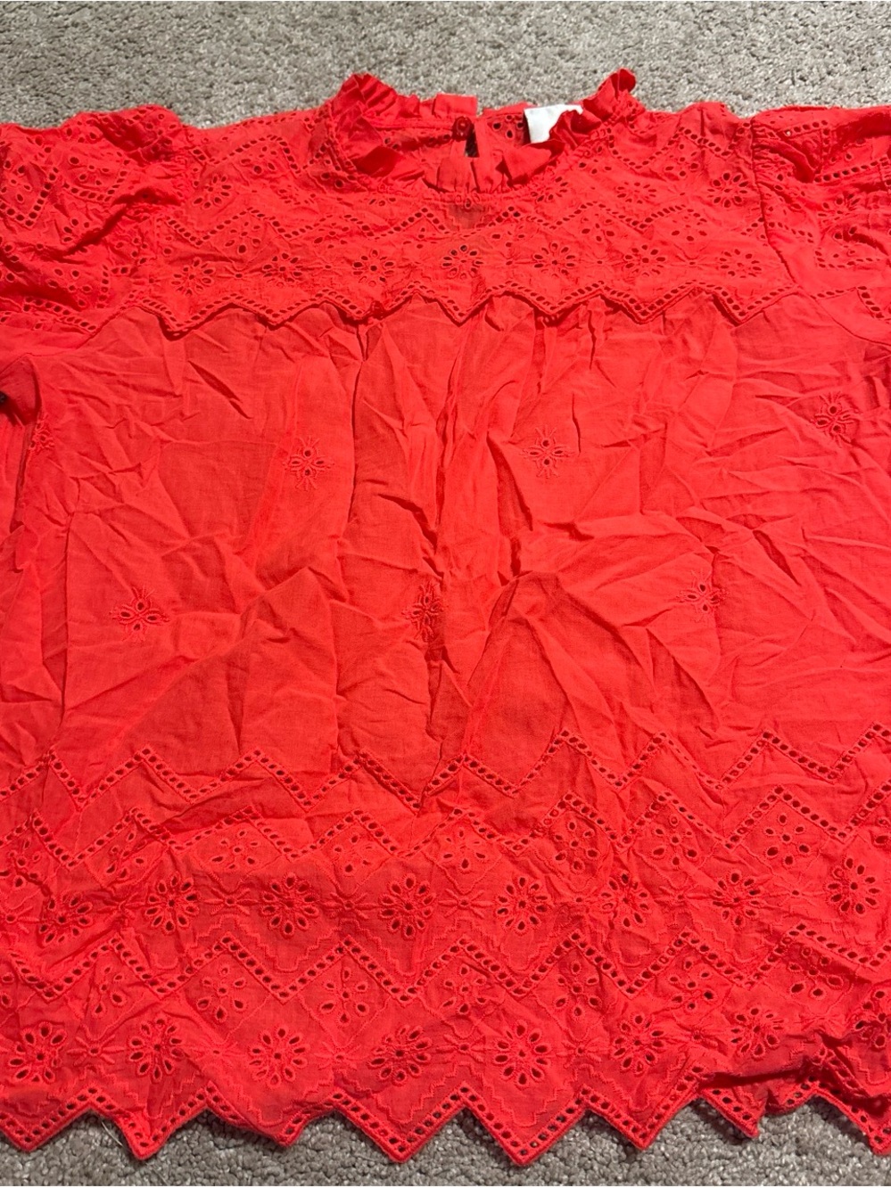 Women’s Red Eyelet Lace Short-Sleeve Top